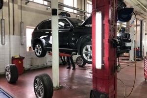 Ремонт BMW X5 F15 - изображение 1