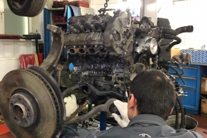 Ремонт бензиновых двигателей BMW - изображение 1