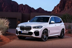 Фото поколения G05 BMW X5